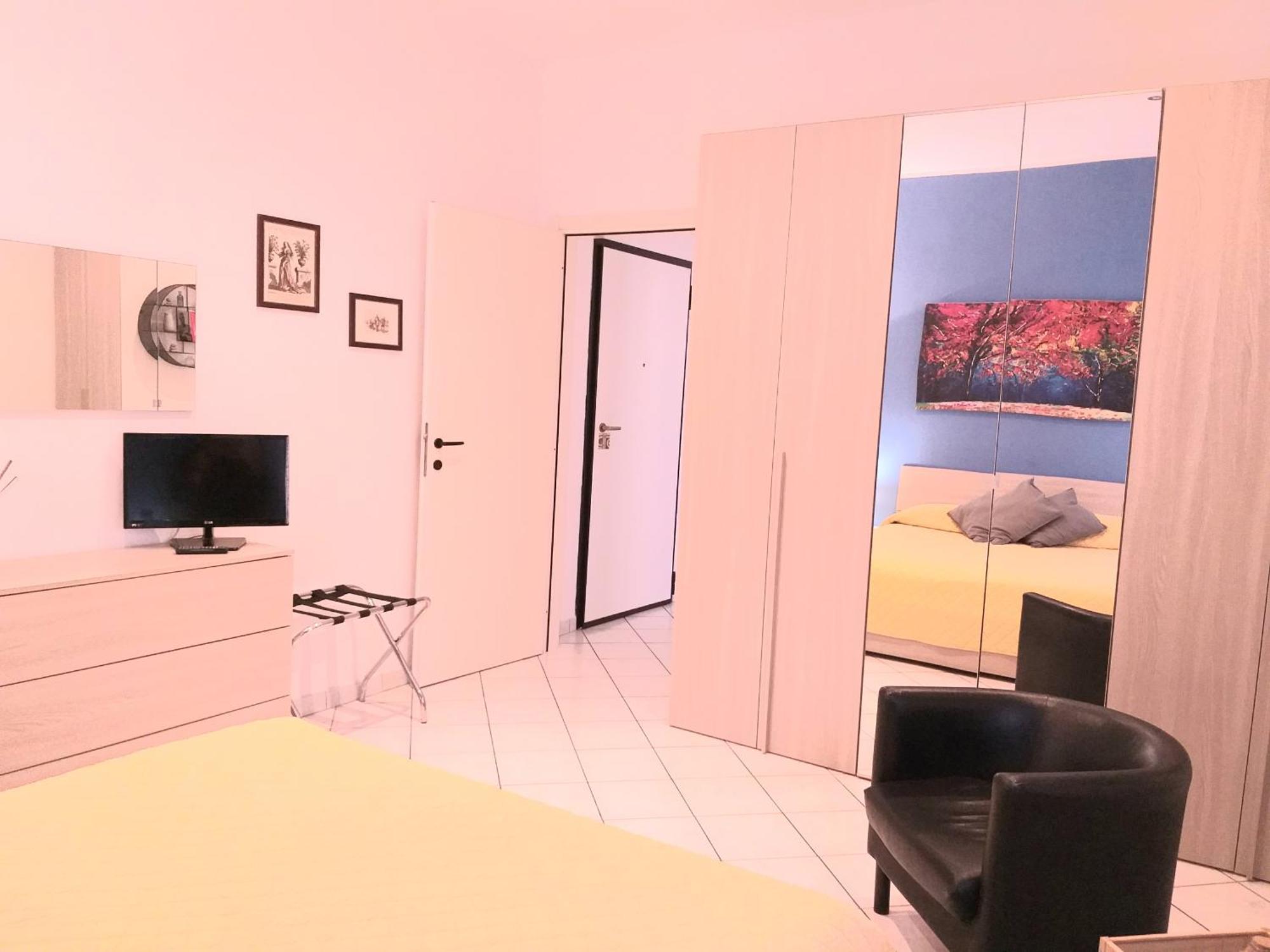 Апартаменты House Procaccini, 20 Болонья Экстерьер фото