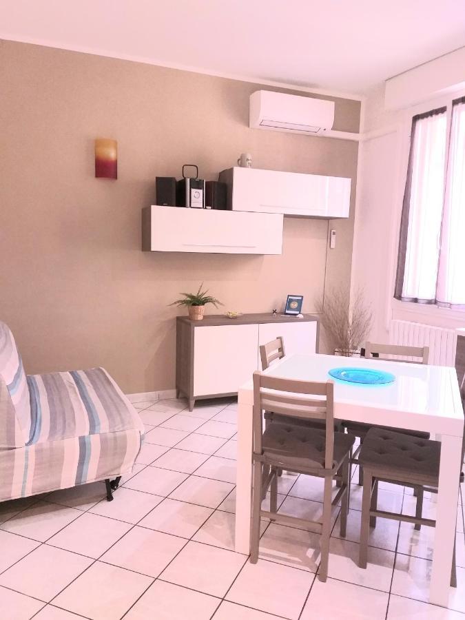 Апартаменты House Procaccini, 20 Болонья Экстерьер фото